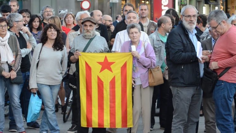 Solidariedade con Catalunya. Así foi a concentración na Coruña