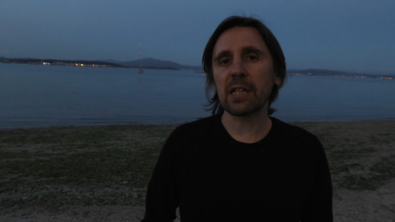 O filósofo Óscar Horta presenta ‘Na defensa dos animais’ en Compostela