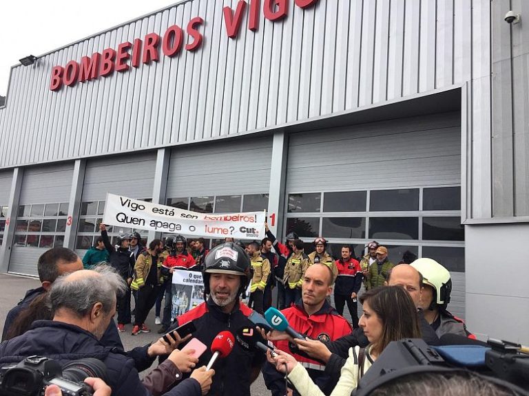 CUT e CIG convocan folga indefinida no parque de bombeiros do Concello de Vigo